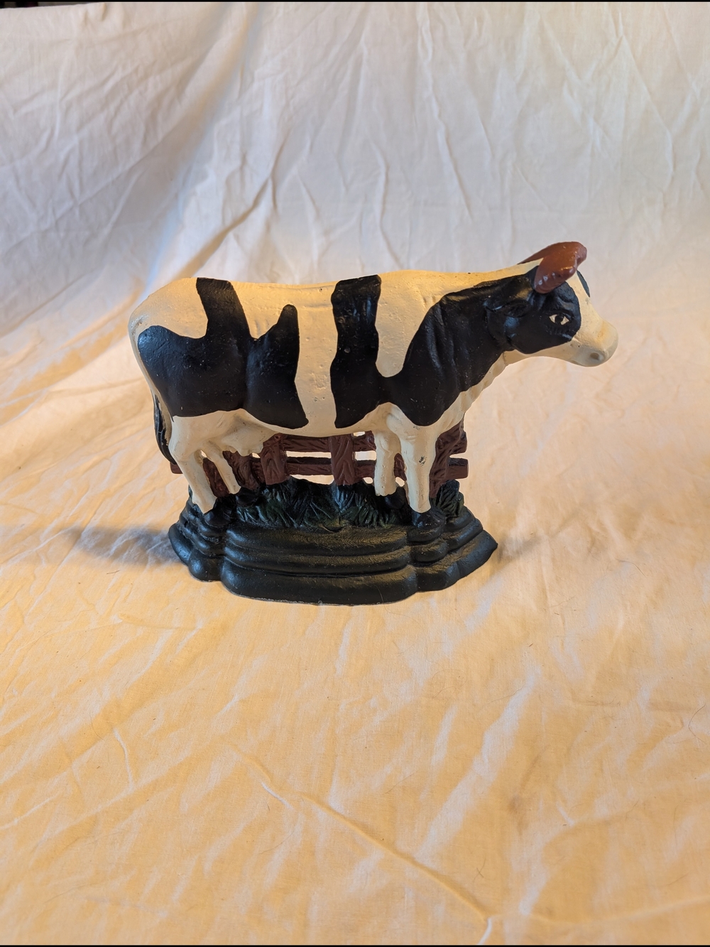 2/100$ Vintage Black and White Cast Iron Cow Door Stopper